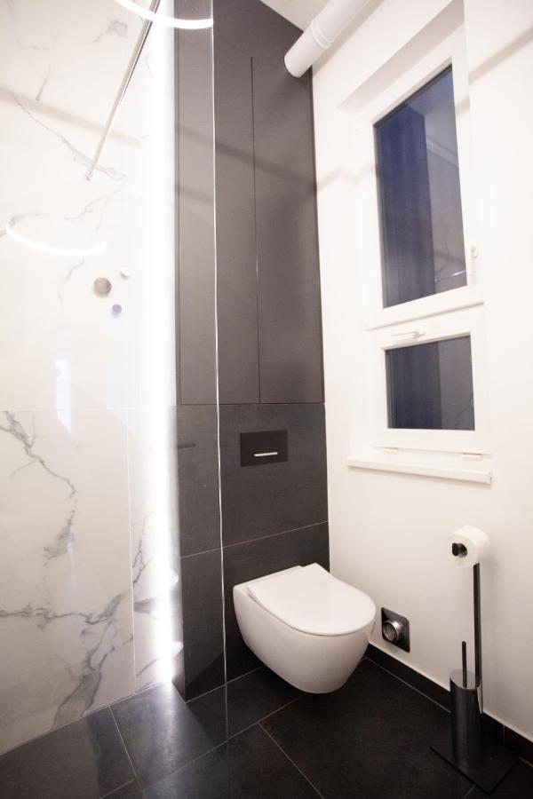 Real Deluxe Next To Danube Apartment Budapest Luaran gambar